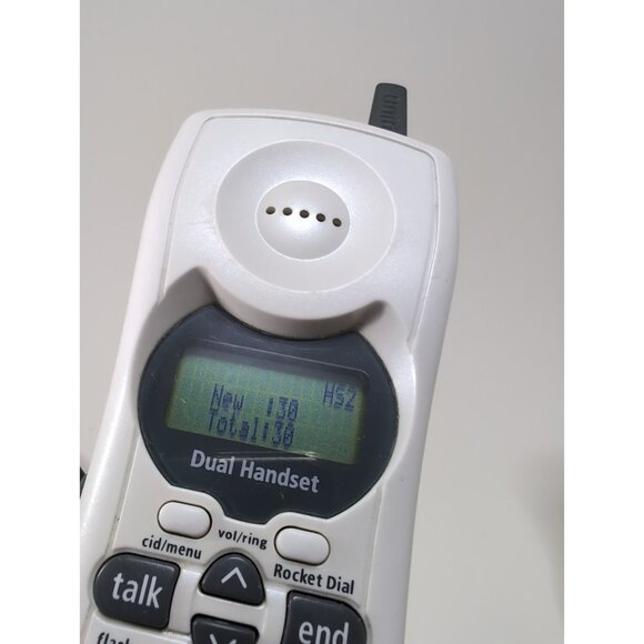 Uniden DXI3086-2 2.4GHz Cordless Phone Base w/ Two Handsets Vintage 2003 - Picture 13 of 16